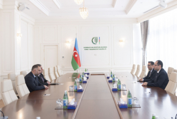 Kənd təsərrüfatı naziri Məcnun Məmmədov “Yüksəliş” müsabiqəsinin qalibləri ilə görüşüb